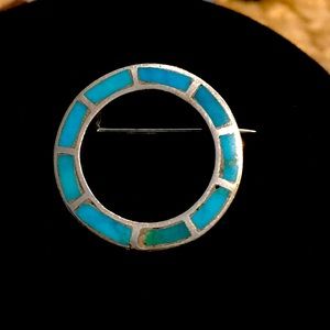 VTG inlaid Turquoise Pin
